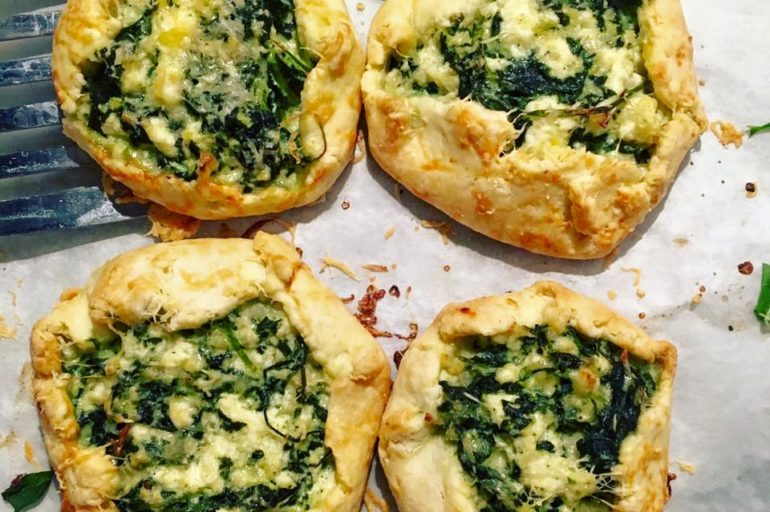 Galette rustique ricotta et épinards