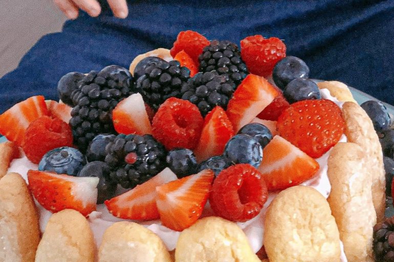 Charlotte aux fruits rouges